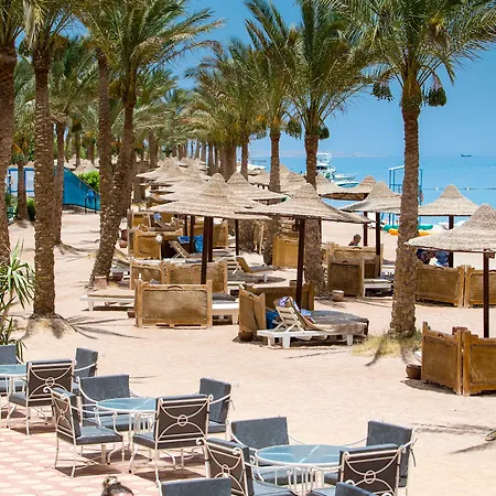 Mirage Bay Resort & Aqua Park-2